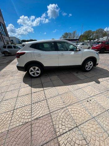 Nissan Qashqai 1.5 dCi 110cv Tekna CERCHI CLIMA CRUISE PDC MULTIFUNZIONE