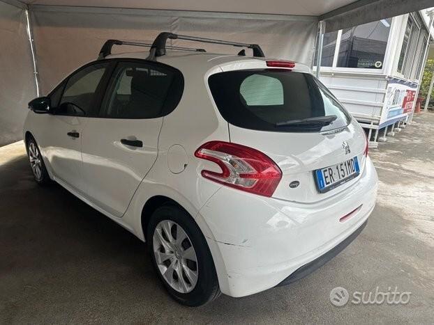 Peugeot 208 1.4 HDi 68 CV 5 porte Active