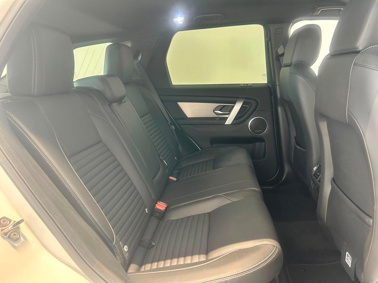 Land Rover Discovery Sport 2.0d mhev Dynamic SE awd 204cv auto