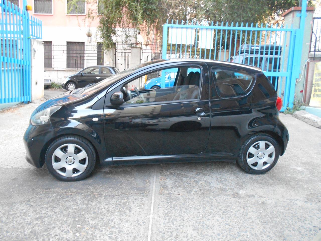 Toyota Aygo 1.0 12V VVT-i 3 porte Now