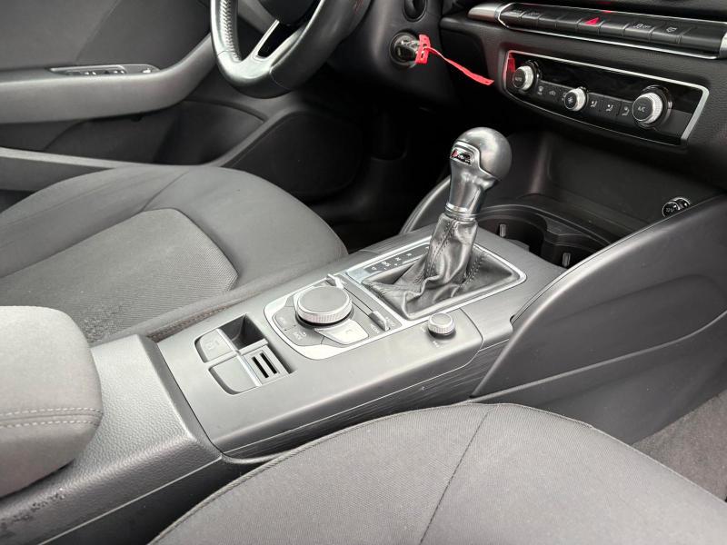 Audi A3 Sportback 30 1.6 tdi Sport 116cv s-tronic