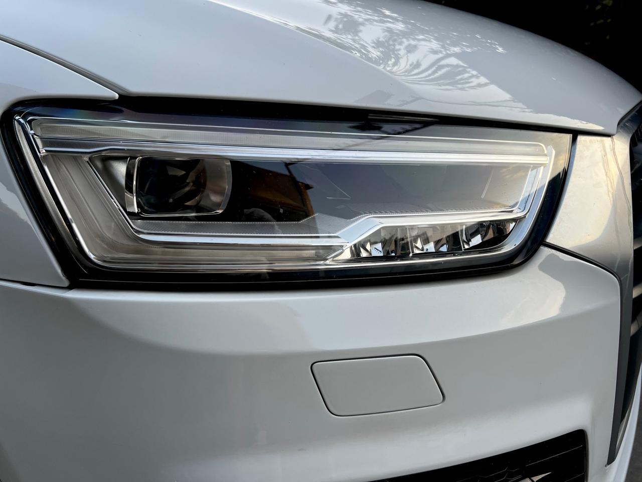 Audi Q3 2.0 TDI 150 CV quattro S line Edition Automatica