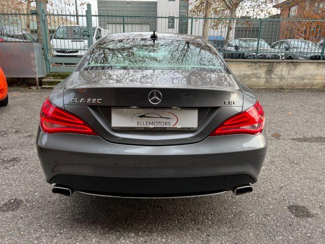 MERCEDES-BENZ CLA 220 Sport