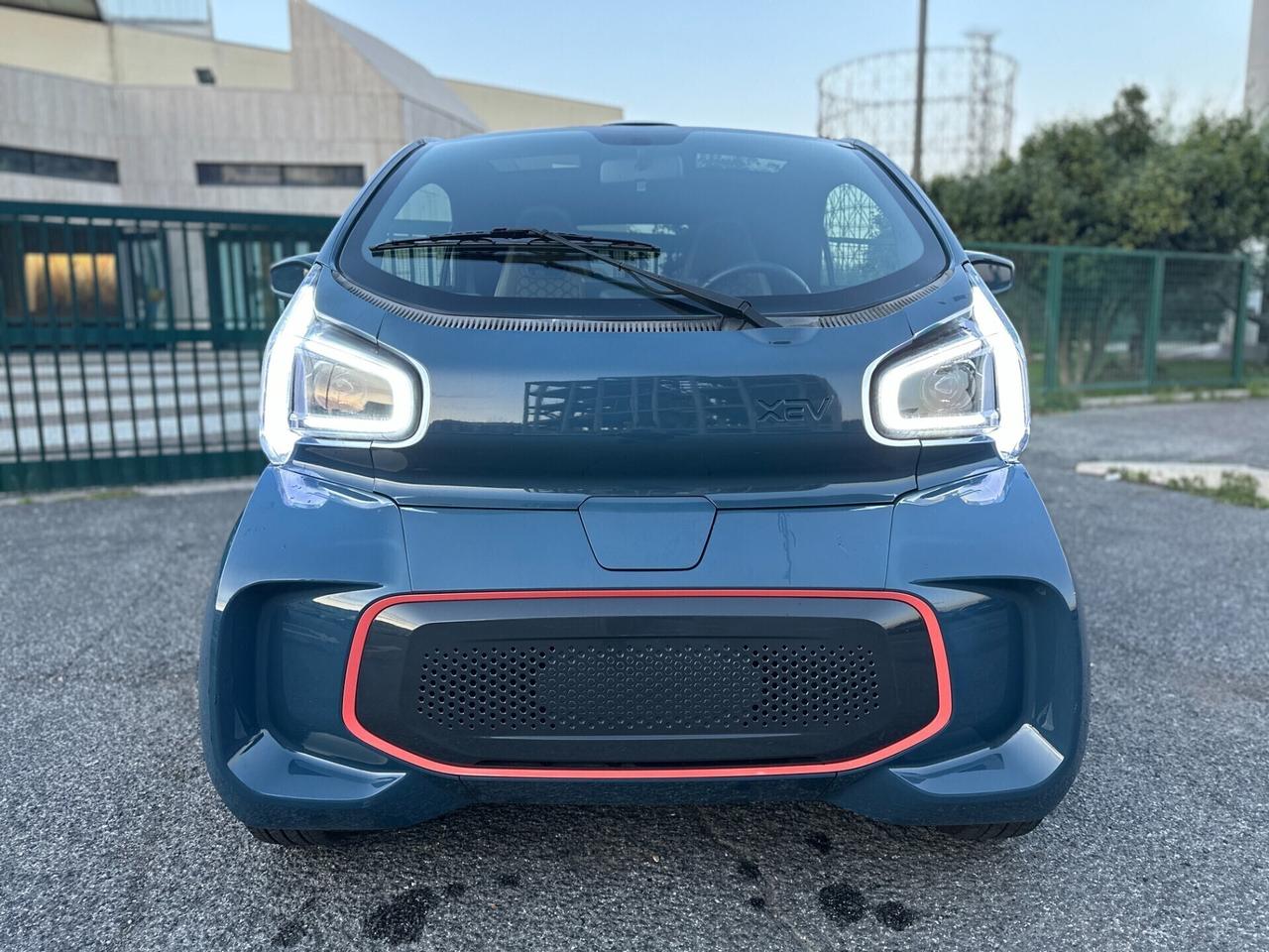 Xev Yoyo Elettrica Patente A1 Microcar