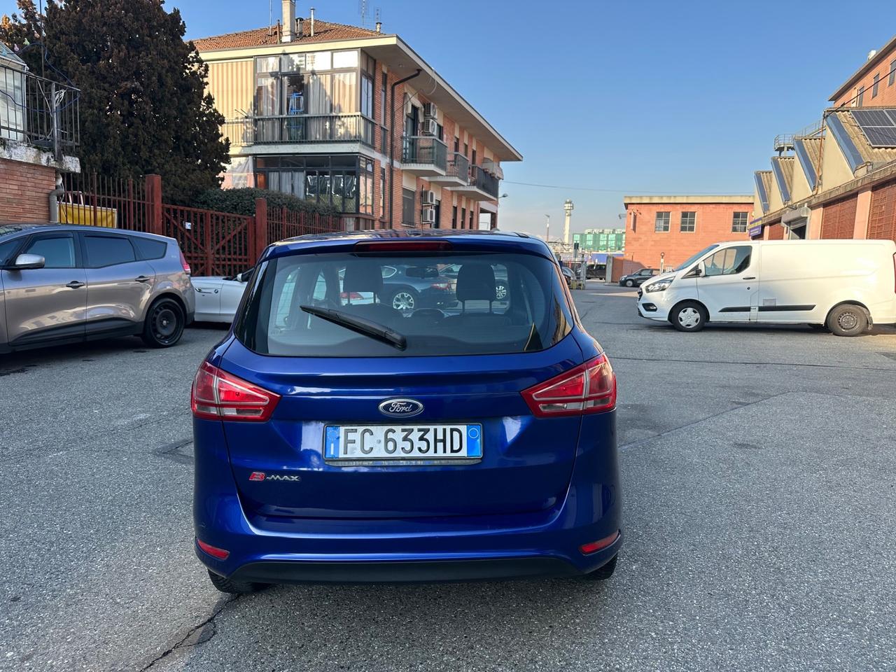 Ford B-Max 1.4 90 CV GPL Business Titanium