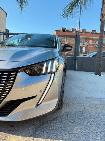 PEUGEOT 208 GT DIESEL