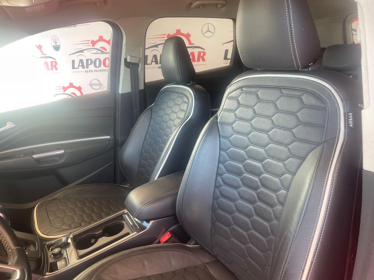 Ford Kuga 2.0 TDCI 150 CV S&S 4WD Powershift Vignale