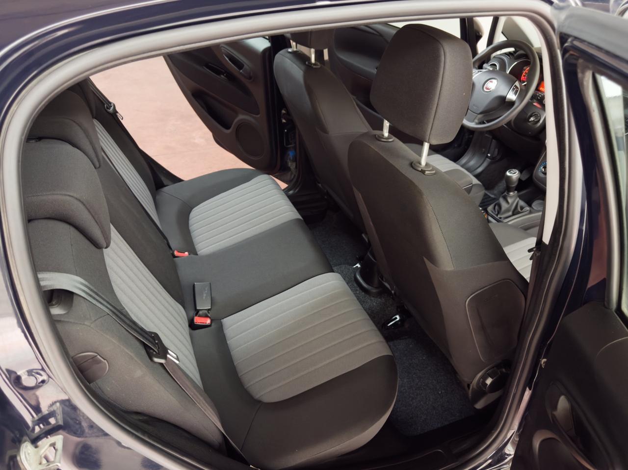 Fiat Punto 1.3 MJT II S&S 95 CV 5 porte Street