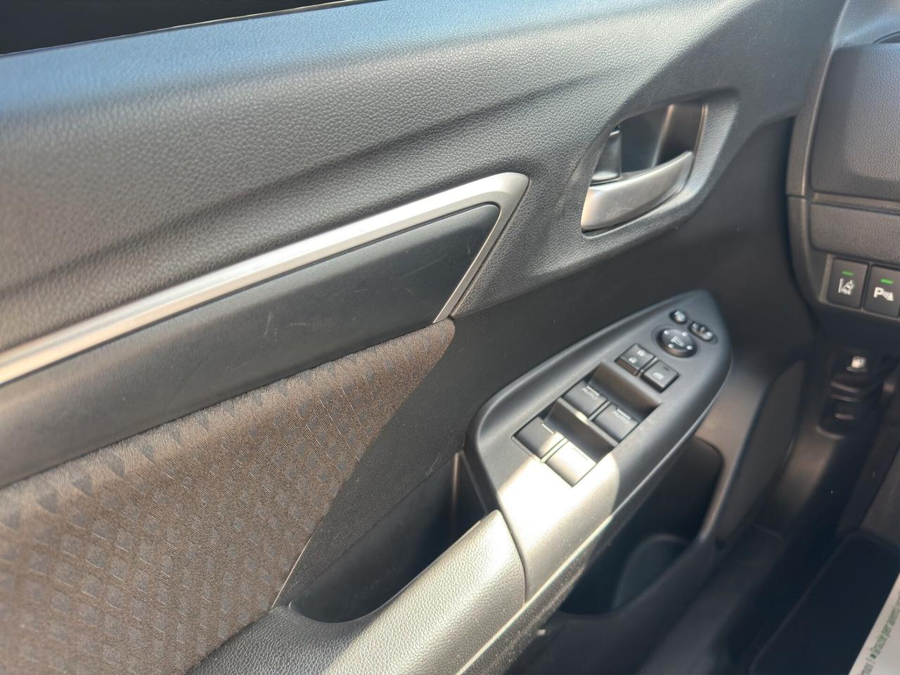 Honda Jazz 1.3 Elegance Navi ADAS