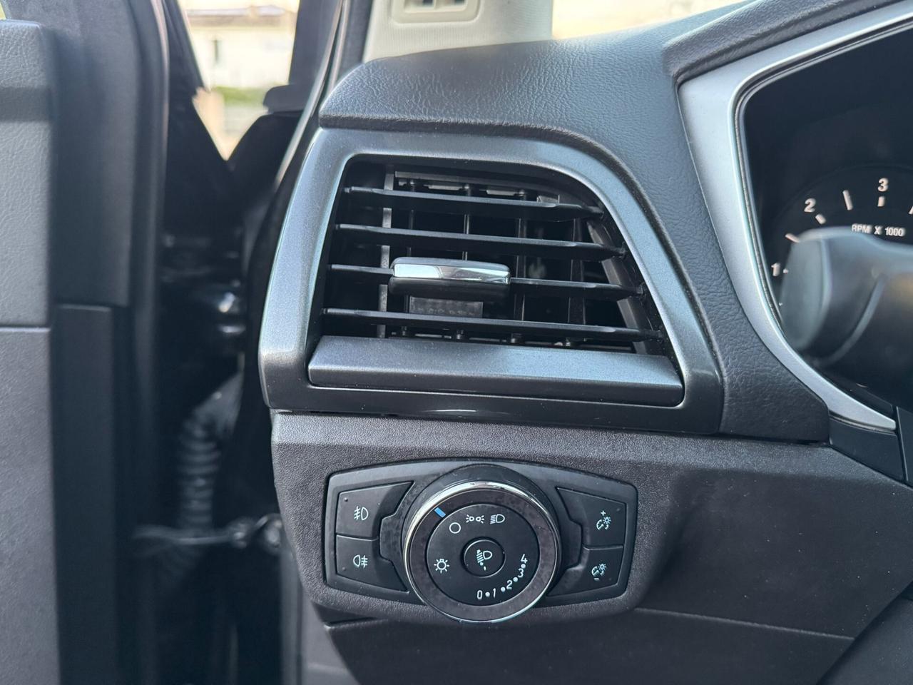 Ford Mondeo 2.0 EcoBlue 150CV Tetto Apribile