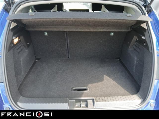 RENAULT Captur 1.6 E TECH Hybrid Intens Auto