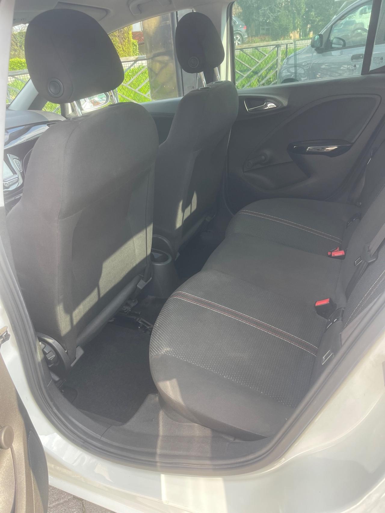 Opel Corsa 1.2 5 porte Innovation