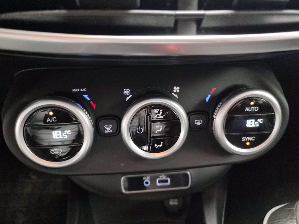 FIAT 500x 1.4 m-air lounge 4x2 140cv dct del 2017