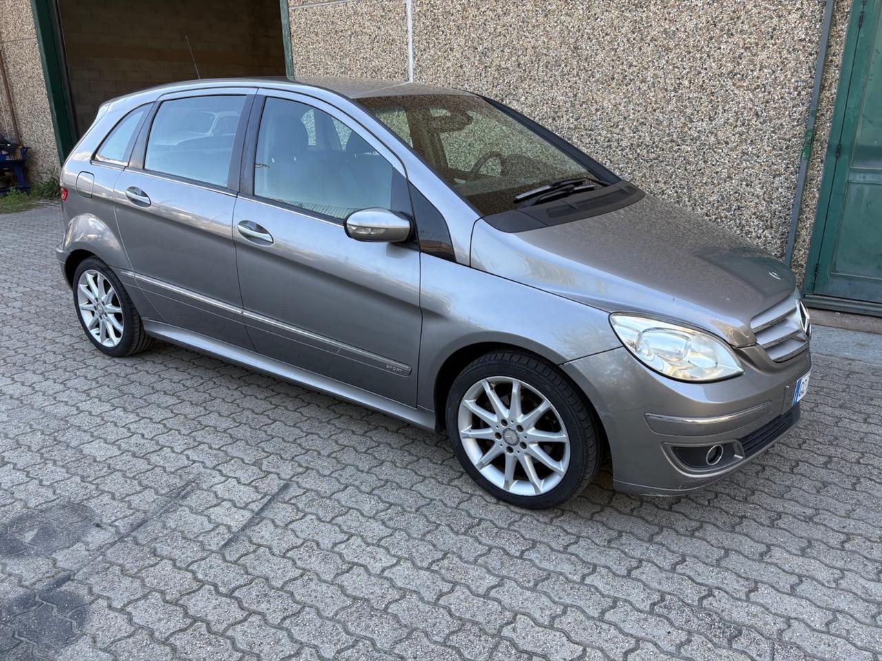 Mercedes-benz B 200 CDI Sport