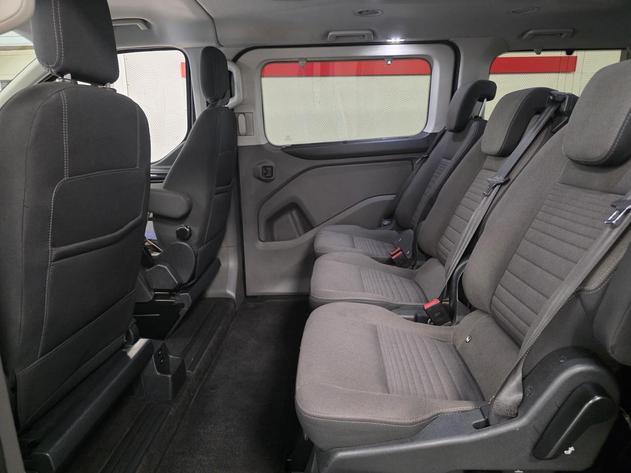 Ford Tourneo Custom 310 2.0 TDCi 170CV PL Titanium