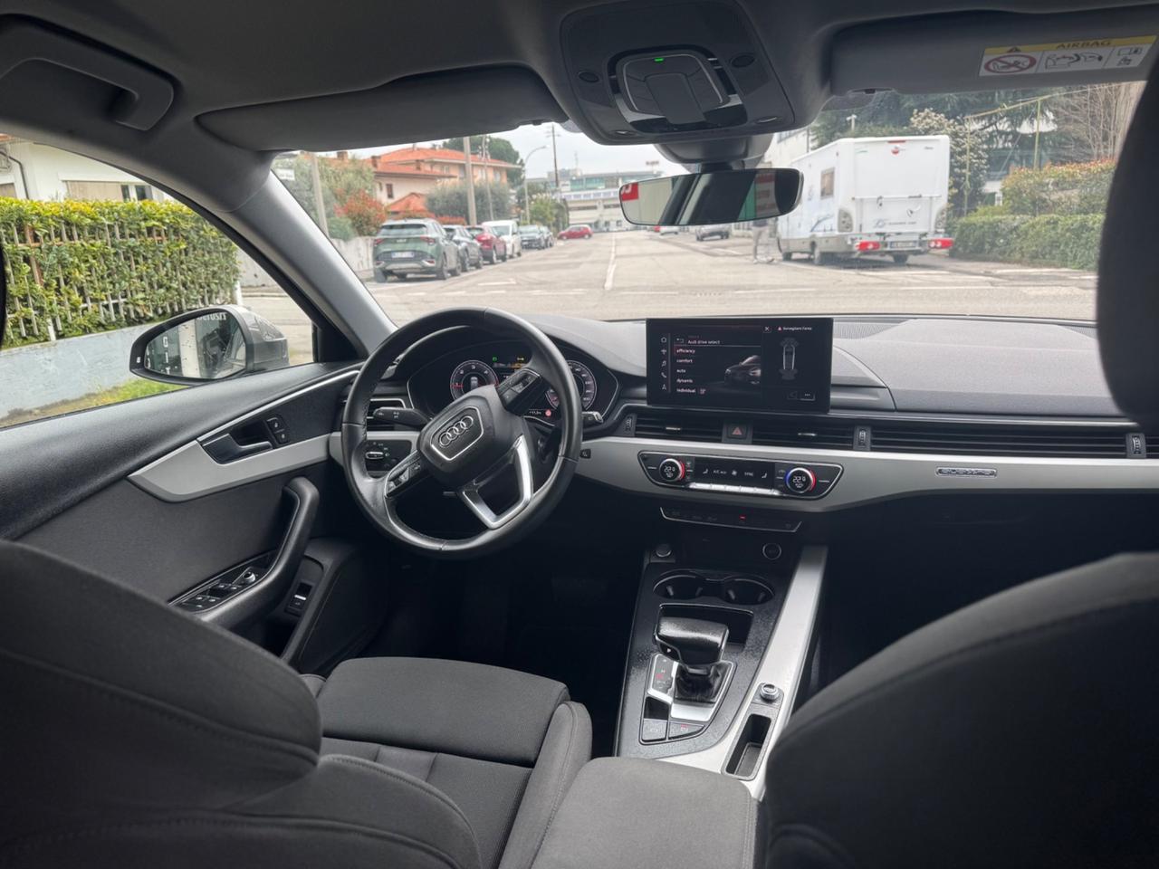 Audi A4 40 TDI S tronic Business