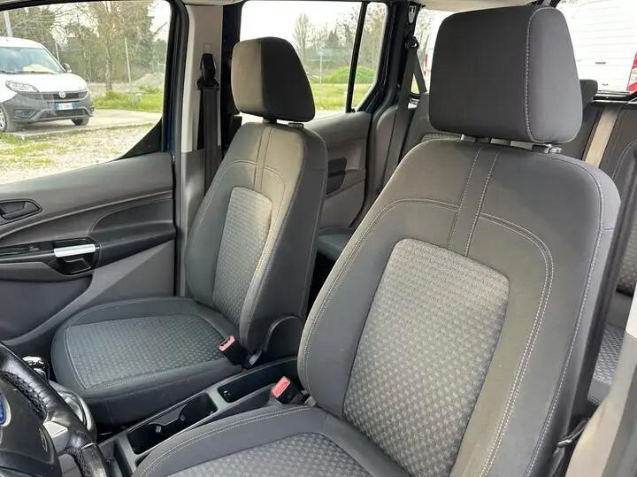 Ford Tourneo Connect 1.5 TDCi 120 CV Titanium