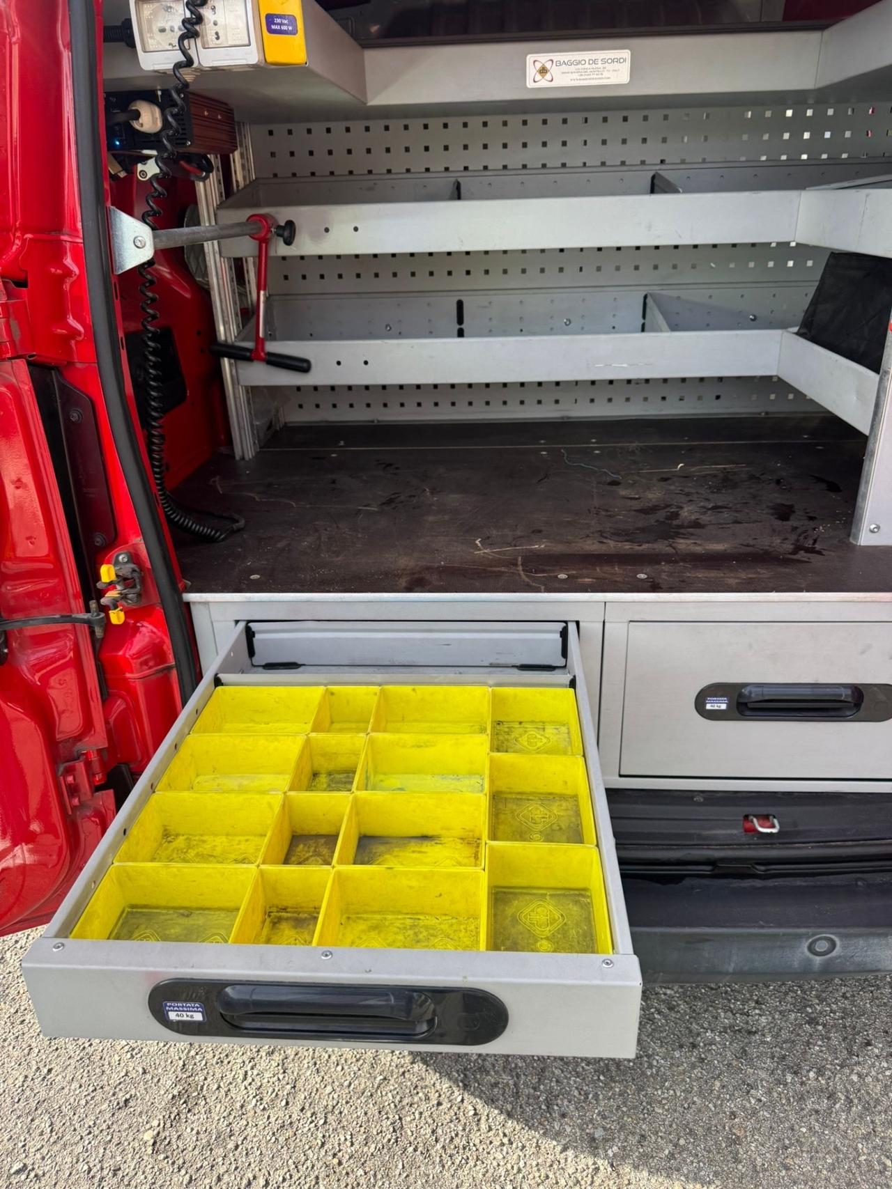 Fiat Fiorino 1.3 MJT 95CV Combinato Adventure