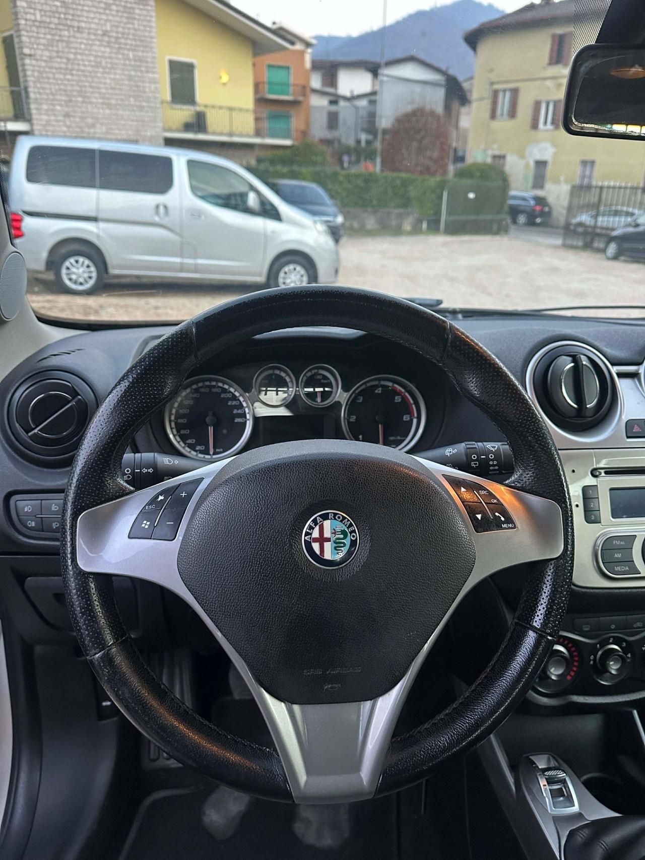 Alfa Romeo MiTo 1.6 JTDm 16V PROGRESSION EU5B KMCERT GARANZ