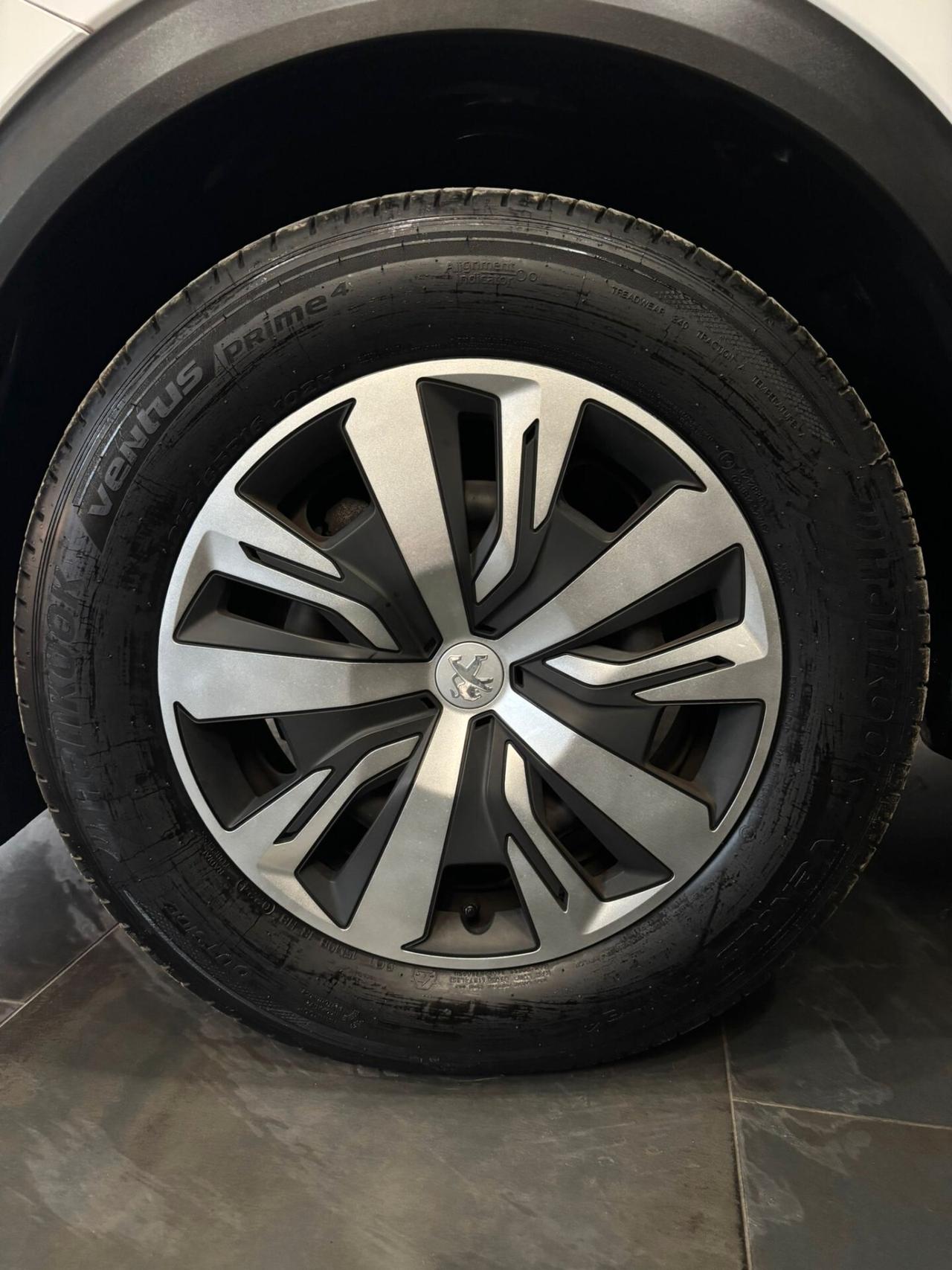 Peugeot 2008 1.5 BlueHDi 110 S&S Active