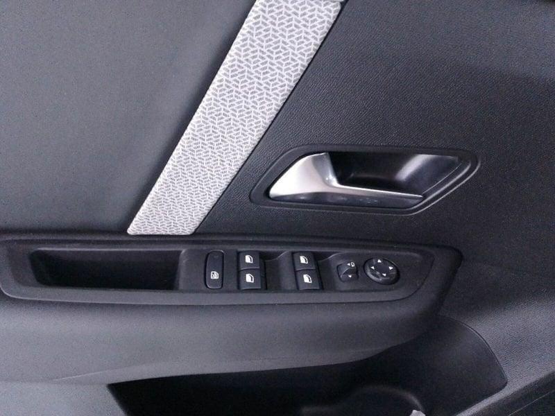 Citroën C4 1.2 puretech Plus s&s 130cv eat8