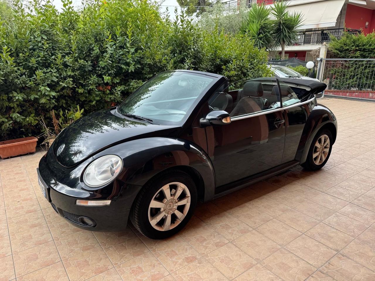 Volkswagen New Beetle 1.9 TDI 105CV Cabrio Lim. Red Edt.