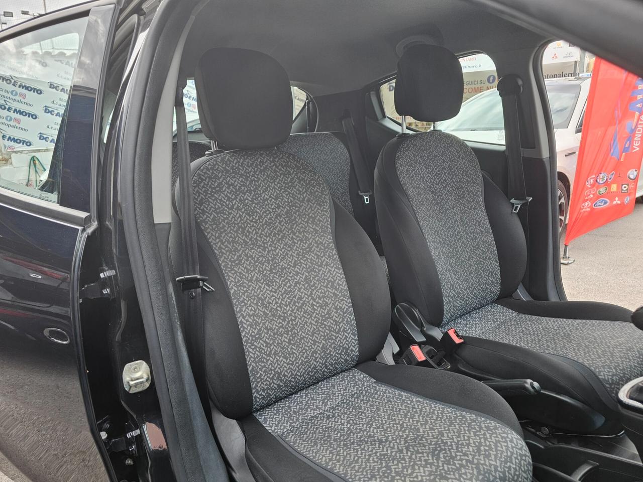 Lancia Ypsilon 1.0 Benzina 5 Porte S&S Hybrid.2022