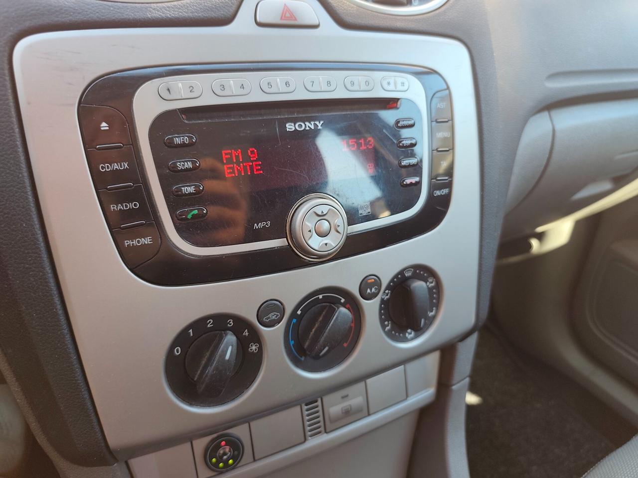 Ford Focus 2.0 Benz GPL (145CV) Titanium