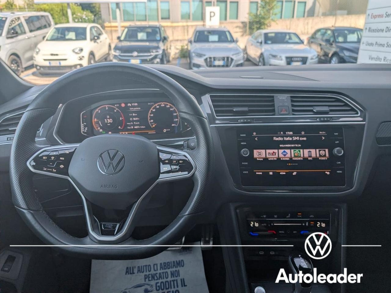 Volkswagen Tiguan R-Line 2.0 TDI 150 CV SCR DSG SOLO 27.000 Km
