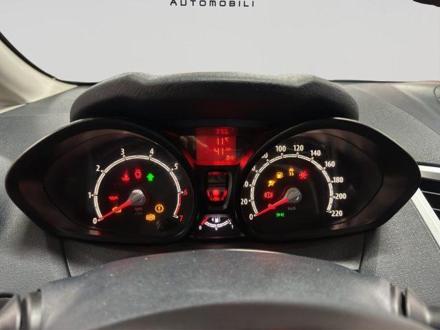 FORD Fiesta 1.2 16V 82CV 5p. Titanium Bs.