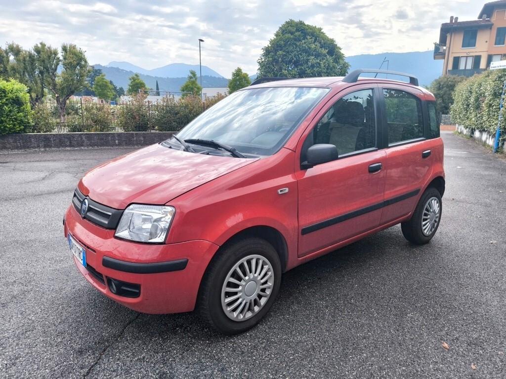 FIAT PANDA 1,2 BENZINA/METANO- OK NEOPATENTATI
