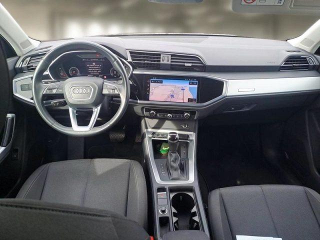AUDI Q3 35 TFSI S tronic Business Advanced