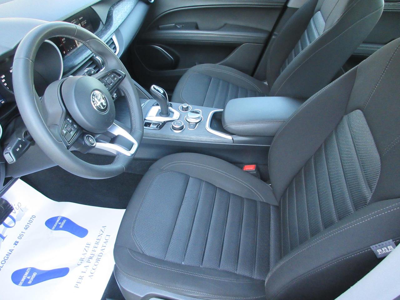 Alfa Romeo Stelvio 2.2 t Business Q4 190cv auto