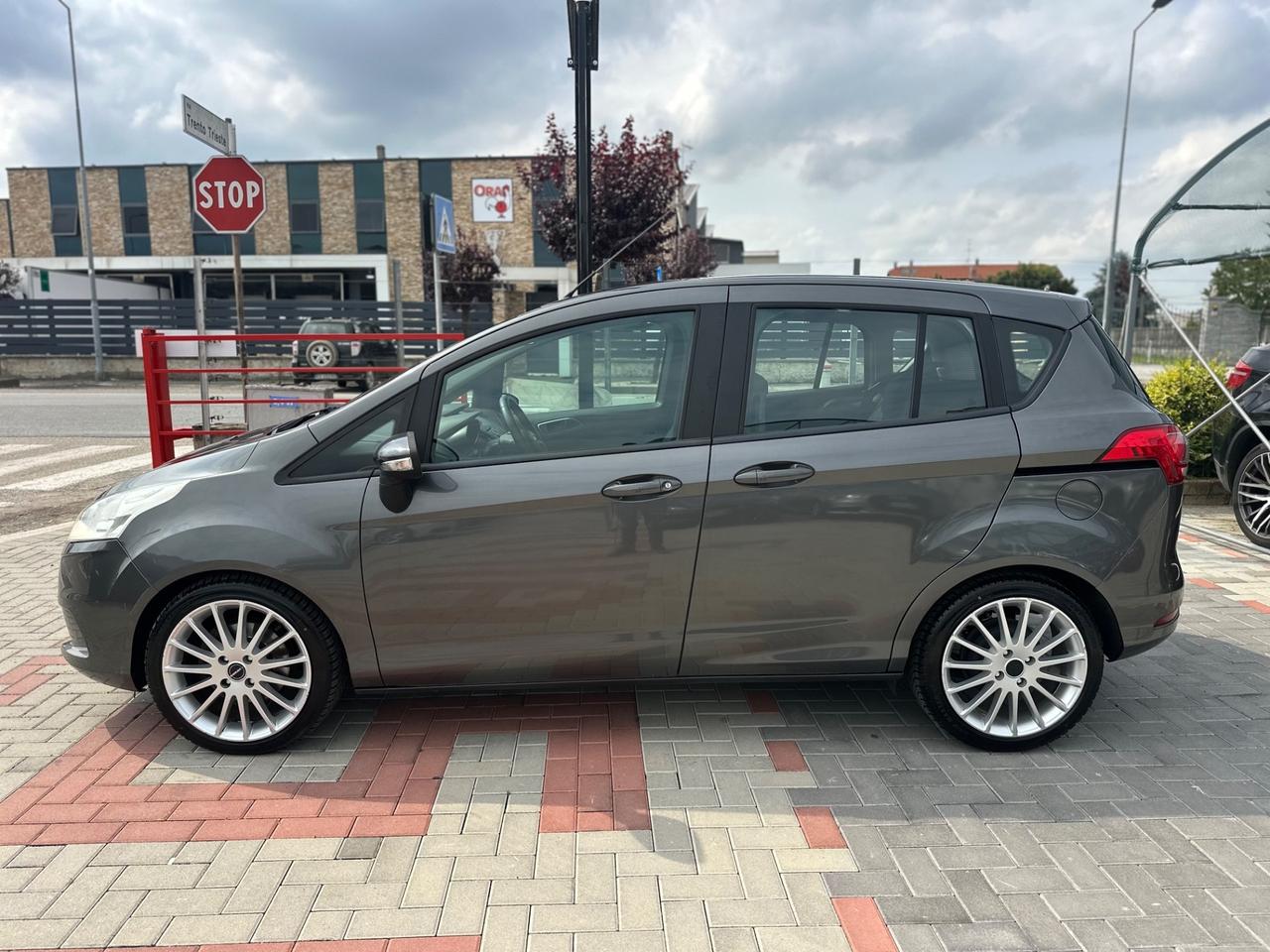 Ford B-Max 1.6TDCi 95CV OK NEOPATENTATI