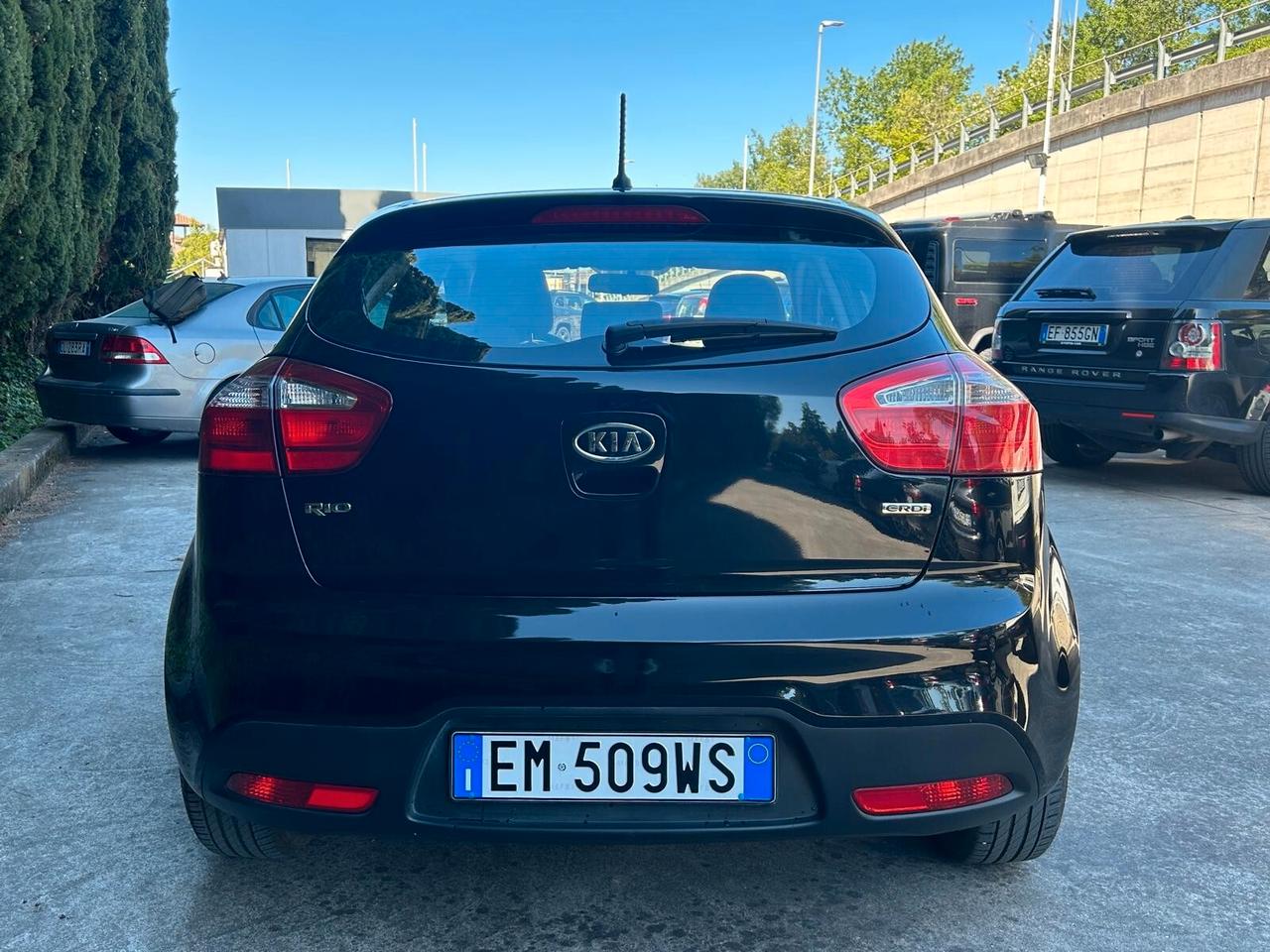 Kia Rio 1.1 CRDi WGT 5p. EX