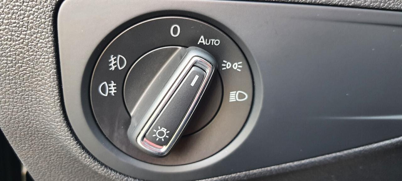 Volkswagen Tiguan 2.0 TDI SCR DSG Business BlueMotion Technology