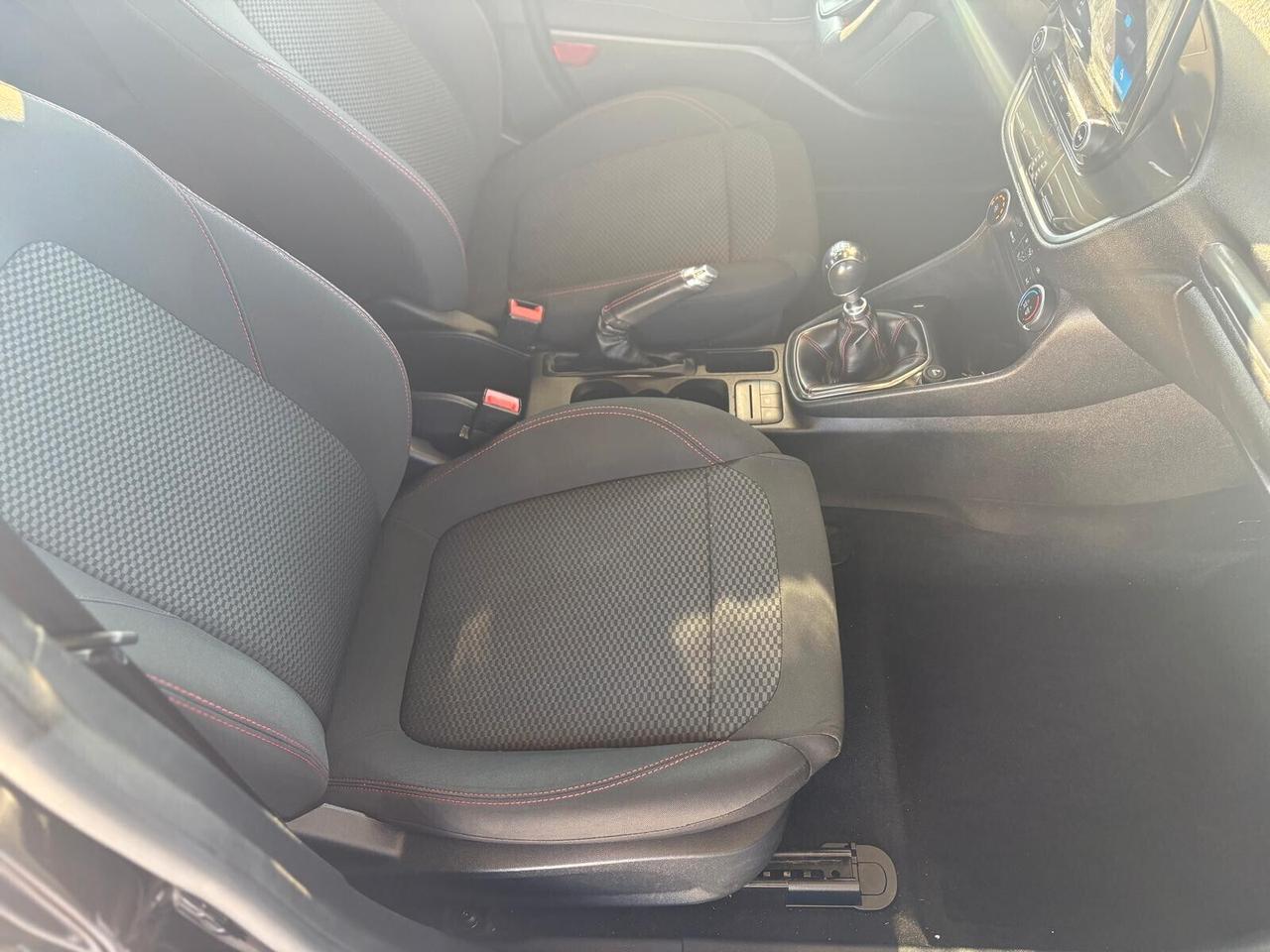 Ford Fiesta 1.0 Ecoboost 100 CV 5 porte ST-Line