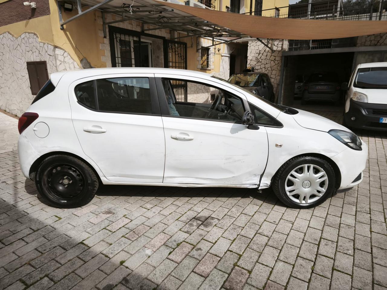 Opel Corsa 1.2 5 porte Cosmo