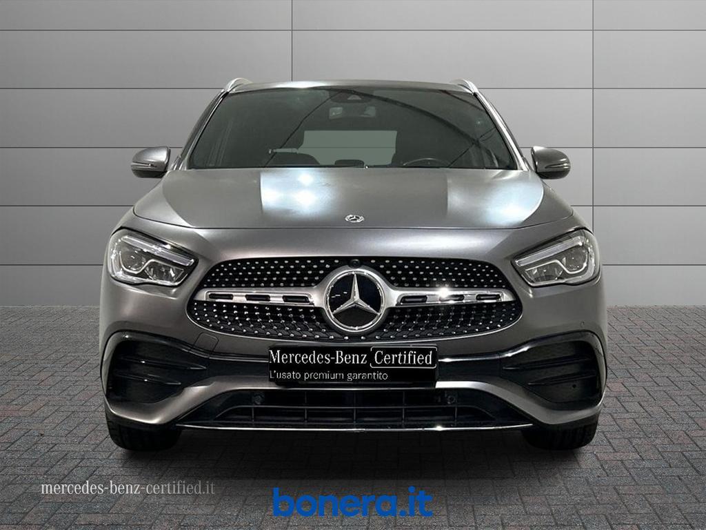 Mercedes GLA 200 200 D Premium 8G-DCT