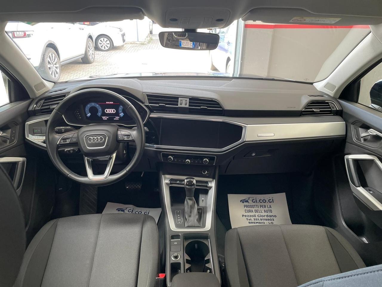 Audi Q3 35 TDI S tronic Business