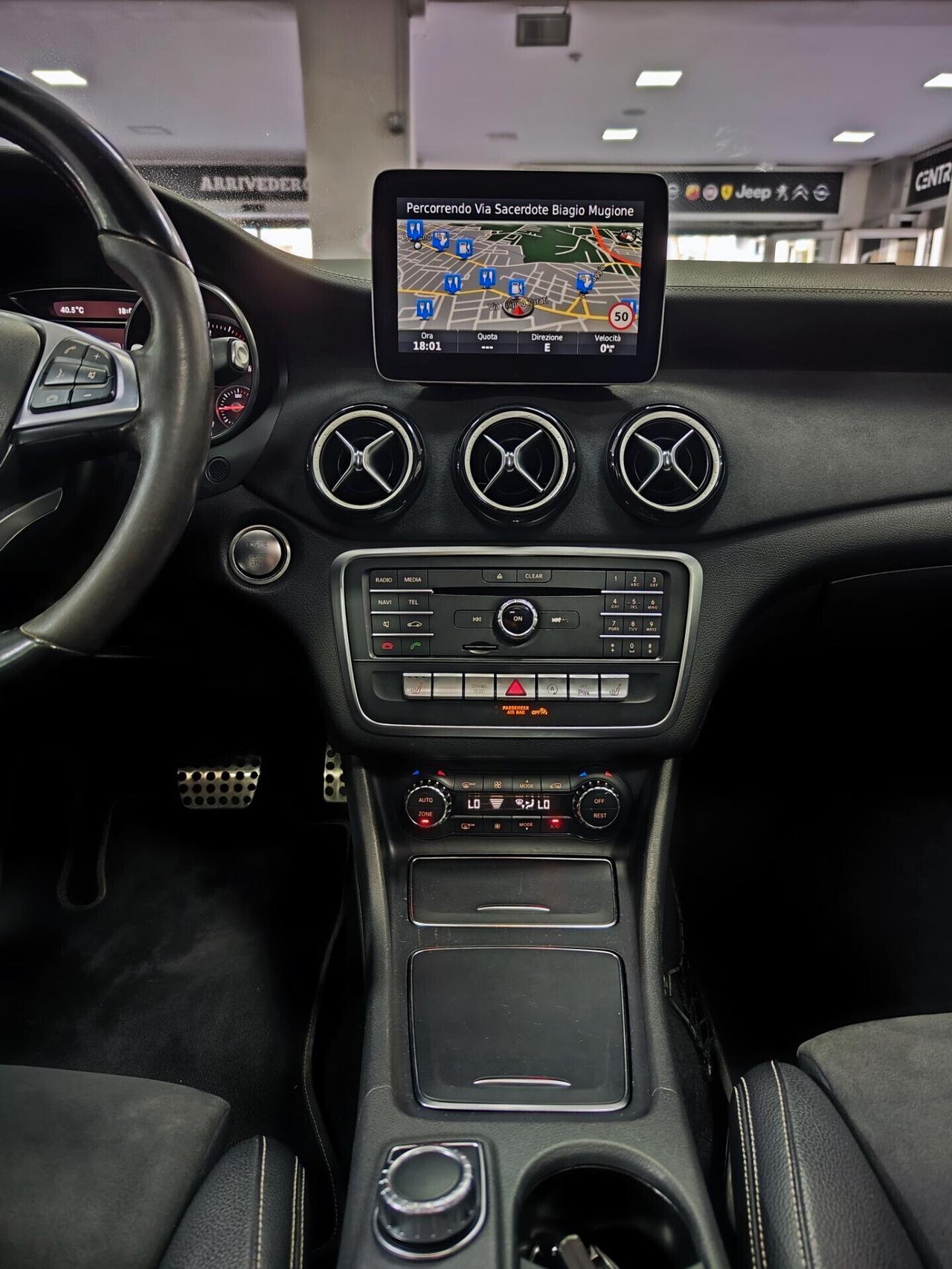 Mercedes-benz GLA 200 d Automatic Premium Tetto