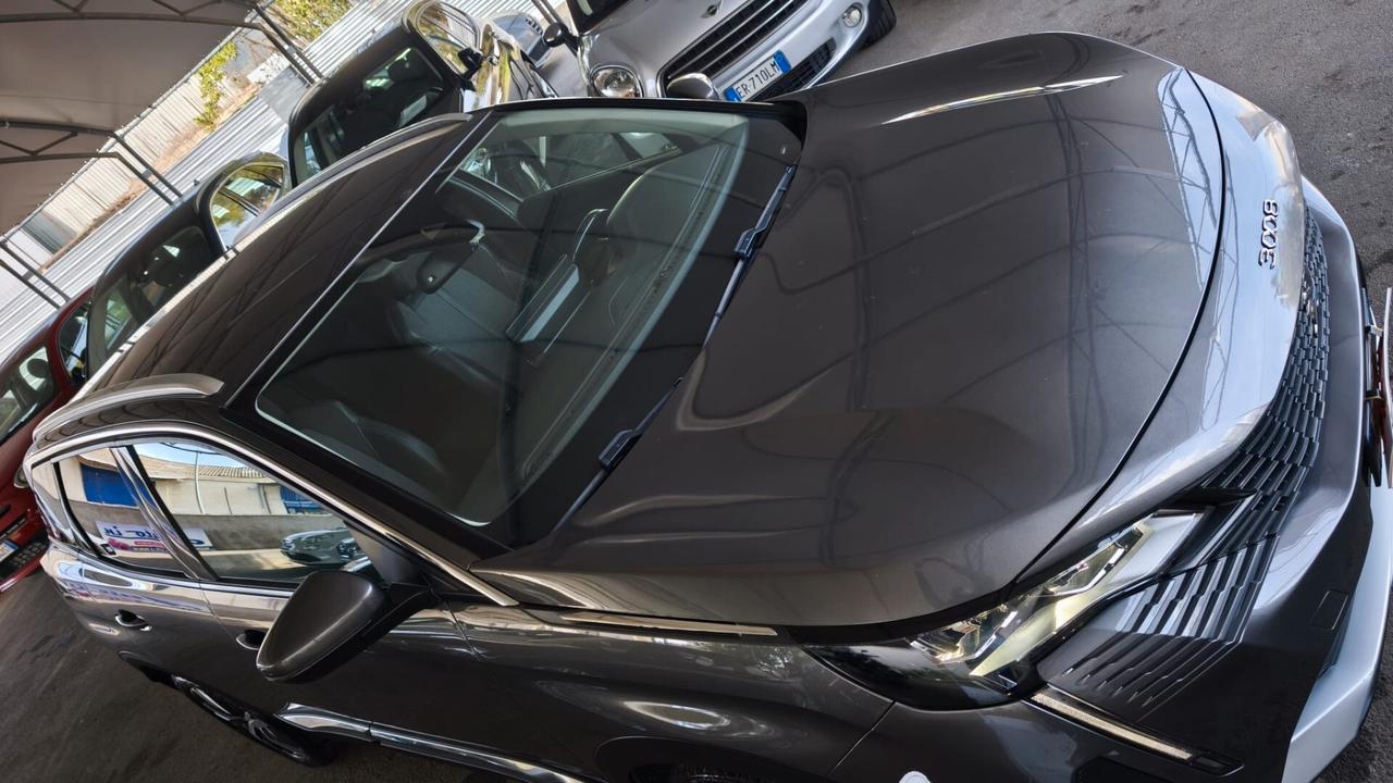 Peugeot 3008 BlueHDi 130 S&S EAT8 Allure