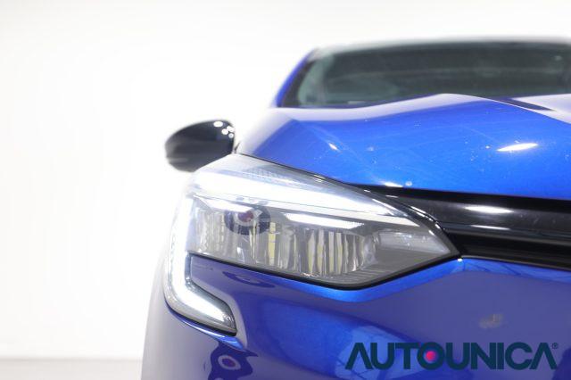 RENAULT Clio FULL HYBRID E-TECH 145 CV 5 PORTE ENGINEERED