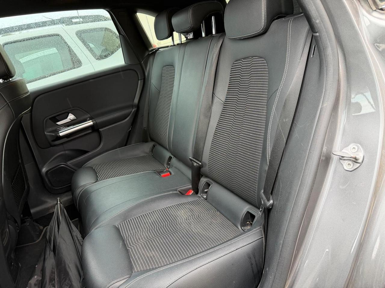 Mercedes-benz B 180 2020