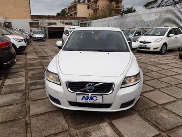 VOLVO V50 D2 POLAR