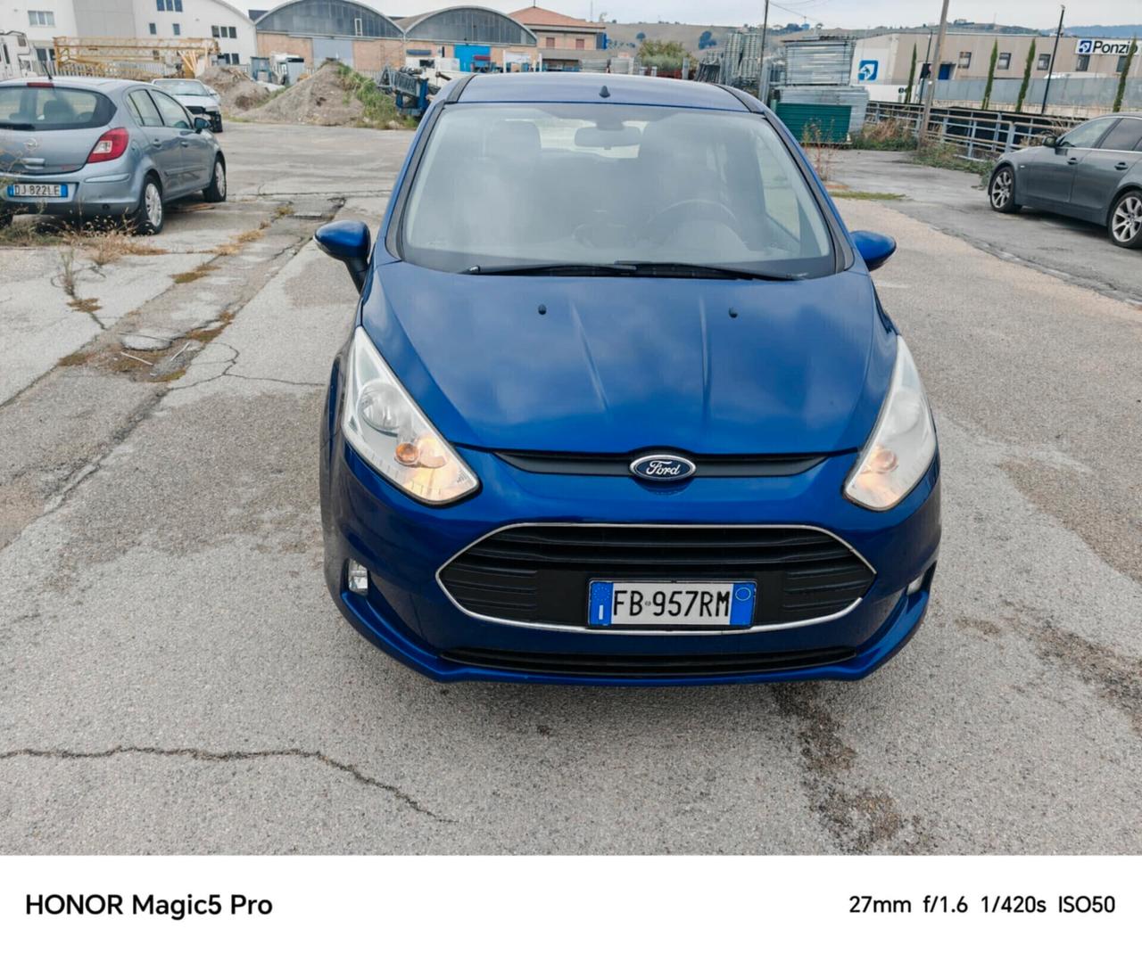 Ford B-Max 1.4 90 CV GPL Business Titanium