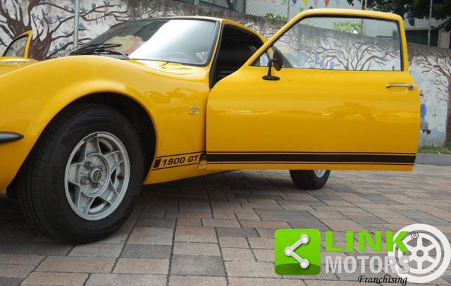 OPEL GT 1900 modello J restaurata e funzionante