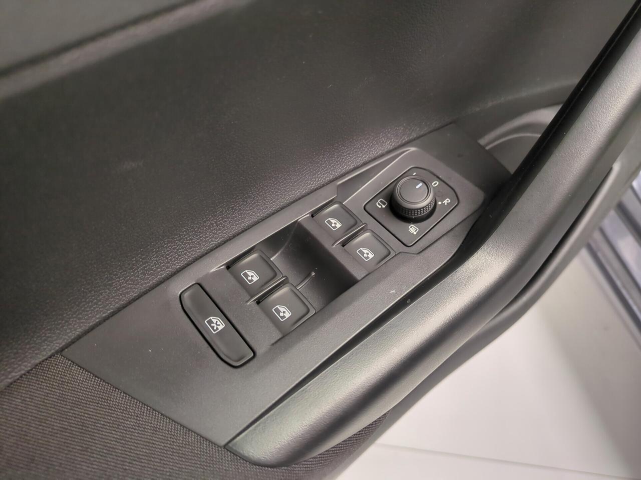 Volkswagen Polo 1.0 TSI Life- KM ZERO