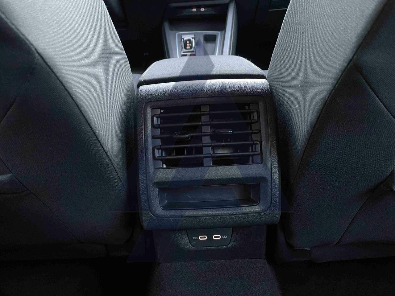 Volkswagen Golf Variant 2.0 TDI 115 CV SCR Life dsg