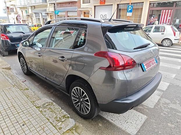 PEUGEOT 2008 1.6 HDi 100 cv - 2016